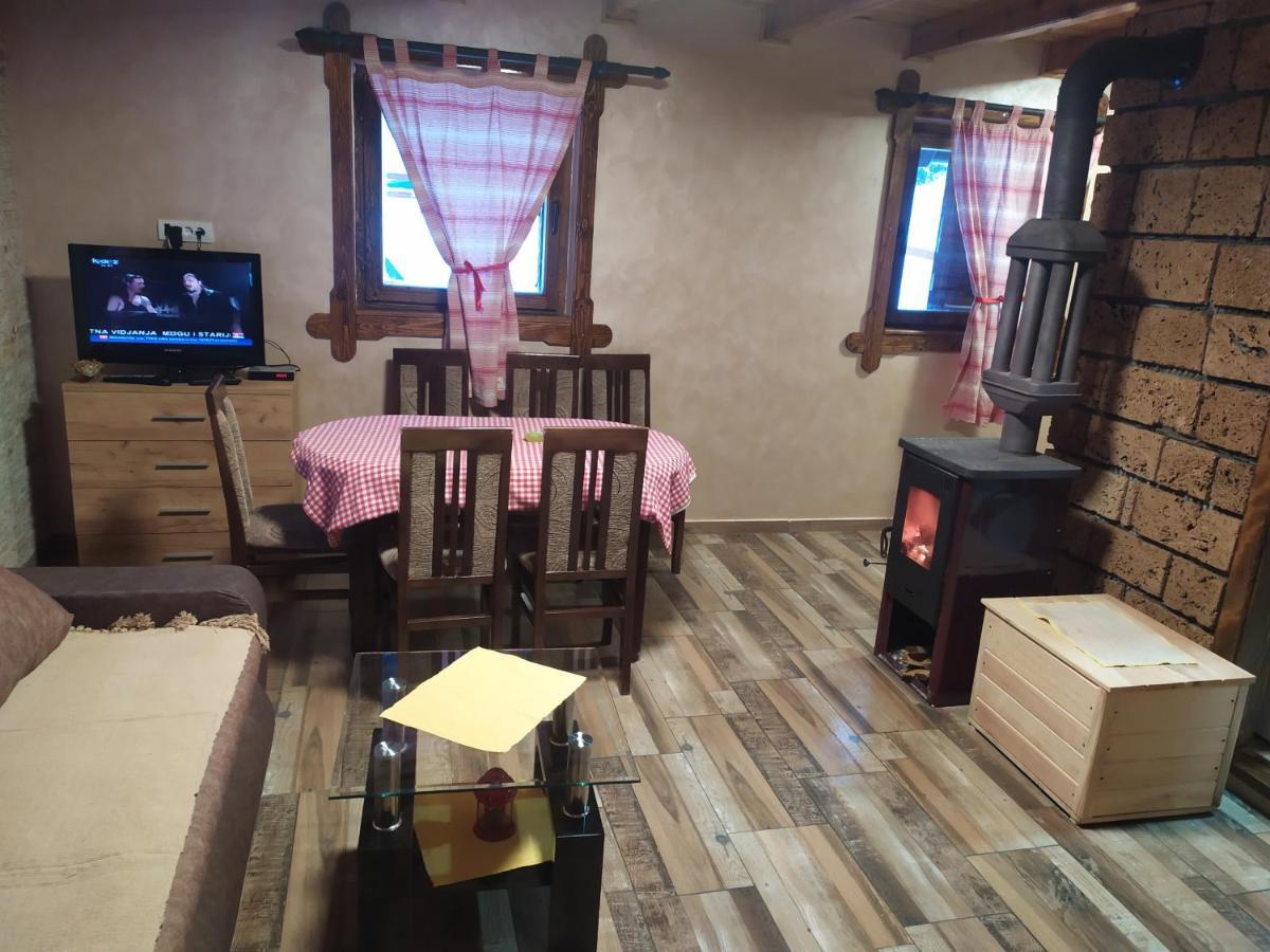 Vila Balerina Mitrovac Dış mekan fotoğraf